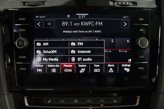 2021 Volkswagen Golf GTI 2.0T SE