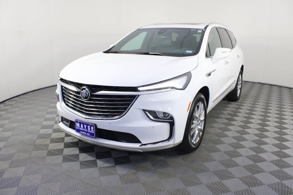 2024 Buick Enclave Essence