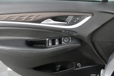 2022 Buick Enclave Avenir