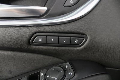 2022 Buick Enclave Avenir