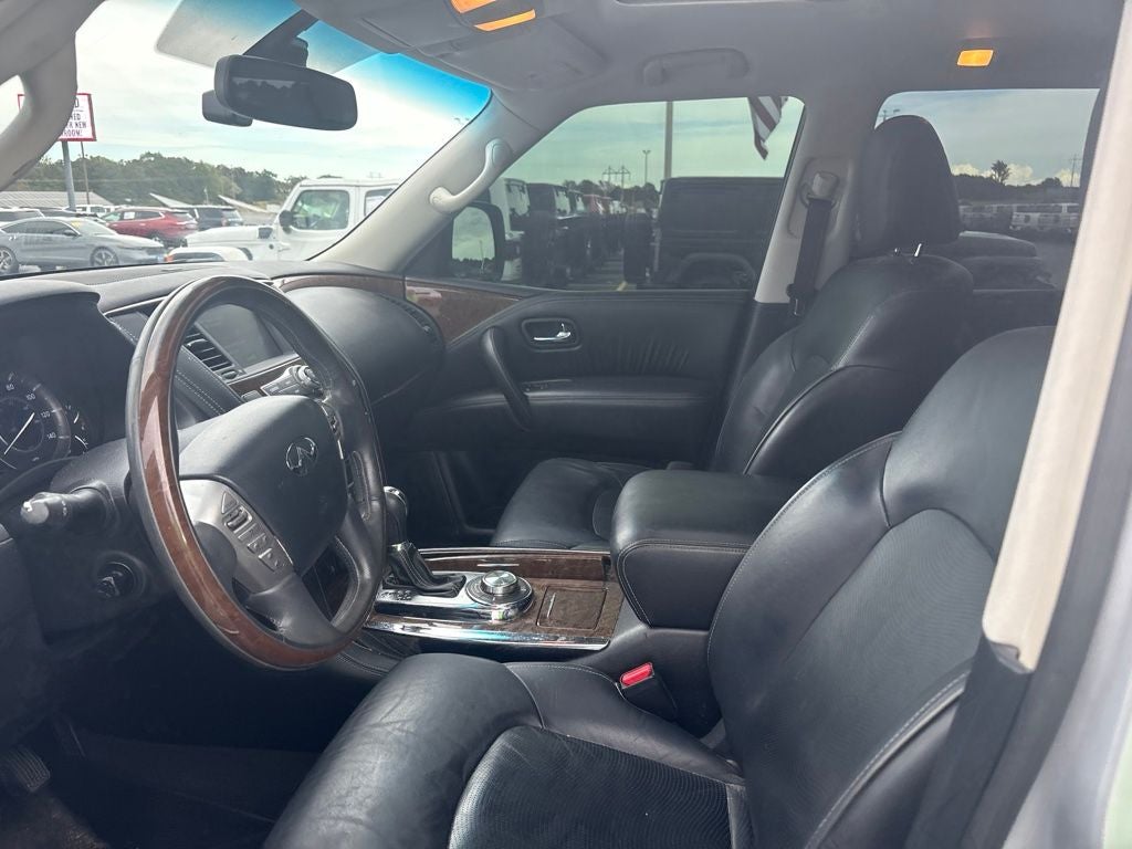 2017 INFINITI QX80 Base