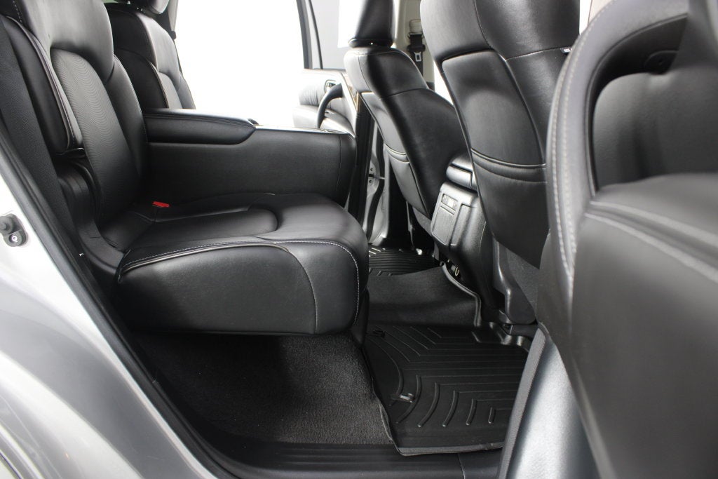 2017 INFINITI QX80 Base