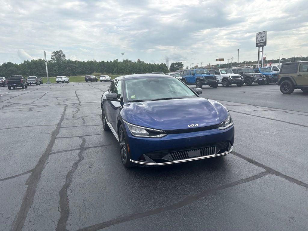 2022 Kia EV6 Wind