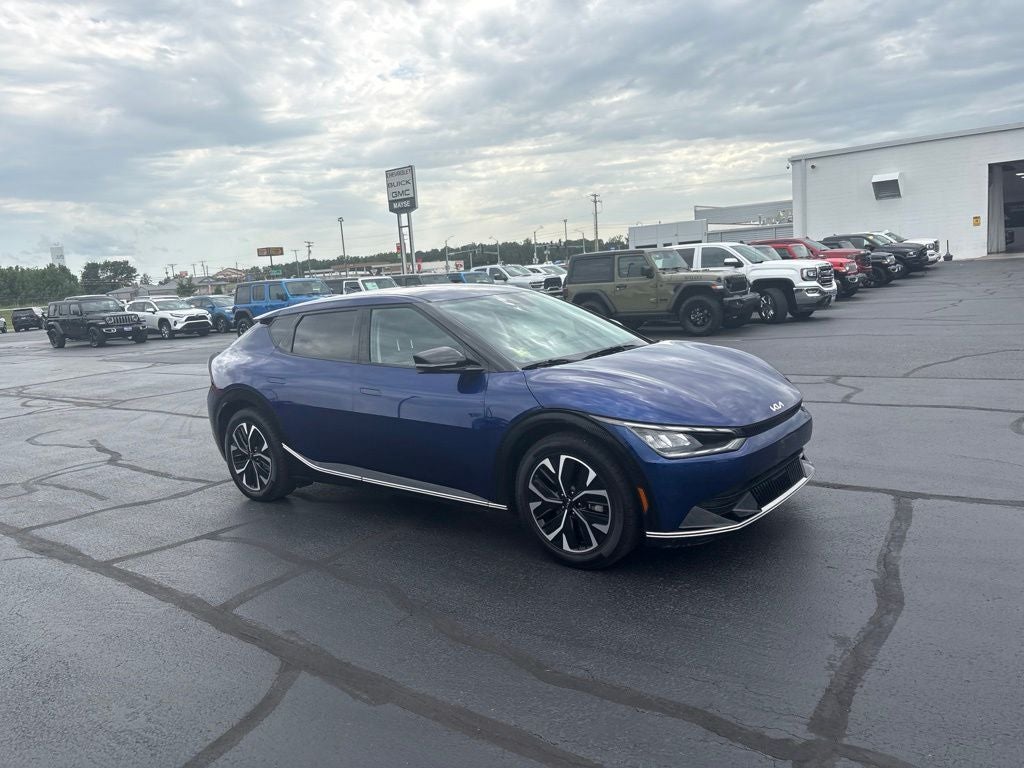 2022 Kia EV6 Wind